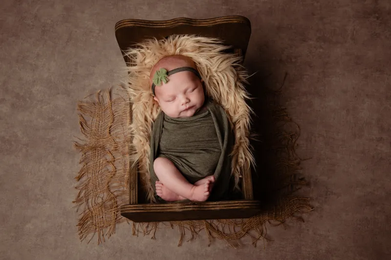 newborn_website_2022_24_DSC7787-2
