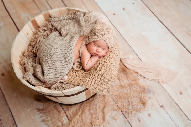 newborn_website_2022_45_DSC6046-2_elia